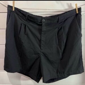 H&M Black Pleated Shorts Size 3XL